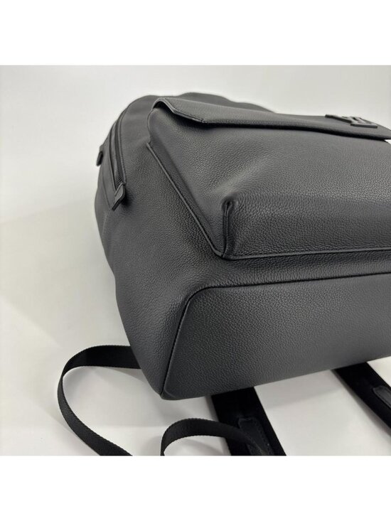 Louis Vuitton LV Aerogram Takeoff Backpack main image 4
